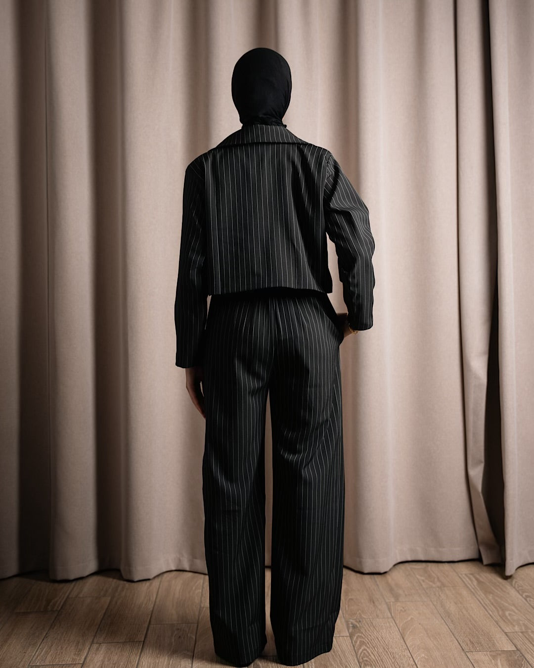 Noir Short Blazer Set – Striped (2 Piece Set)