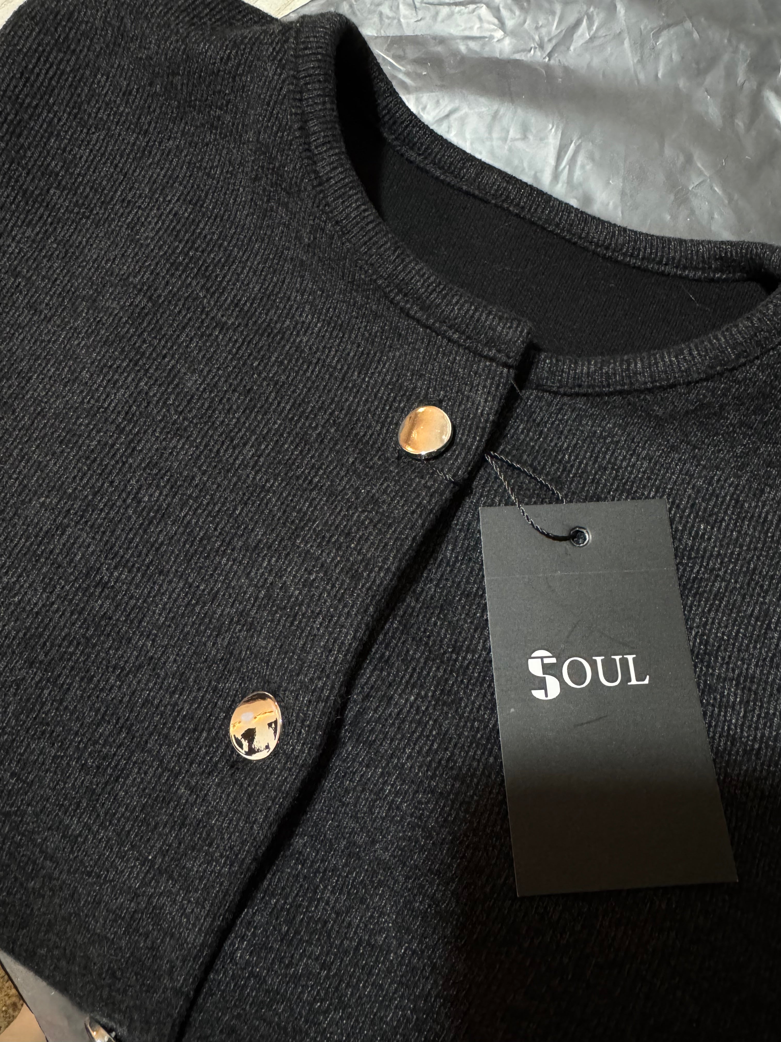 Flow – Short Cardigan Dark Gray with Silver Buttons