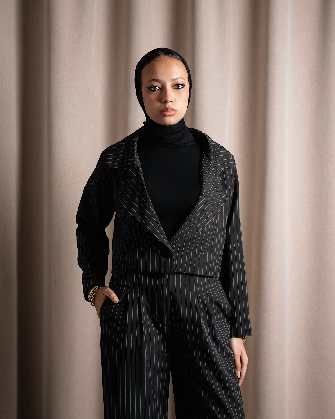 Noir Short Blazer Set – Striped (2 Piece Set)