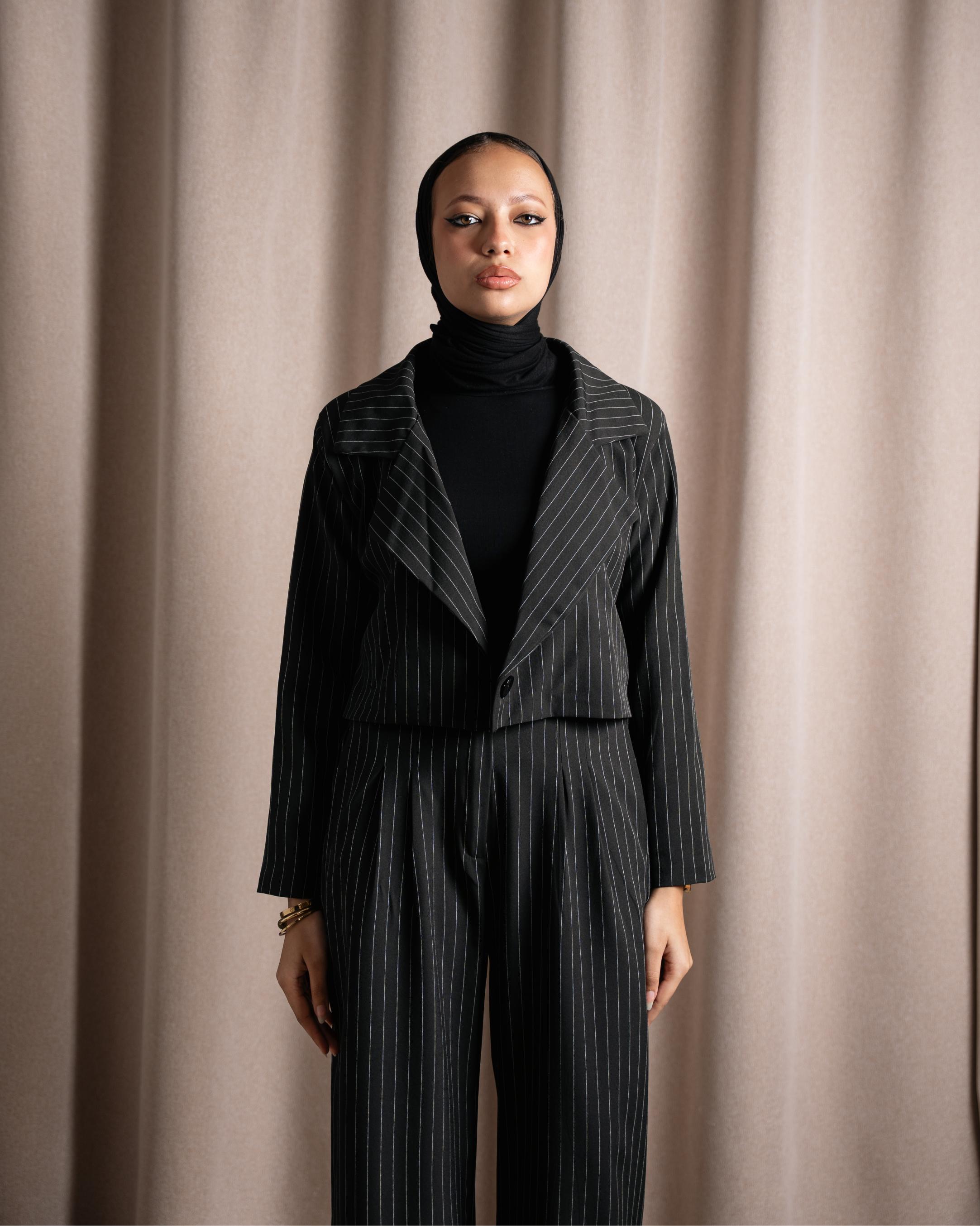 Noir Short Blazer – Striped