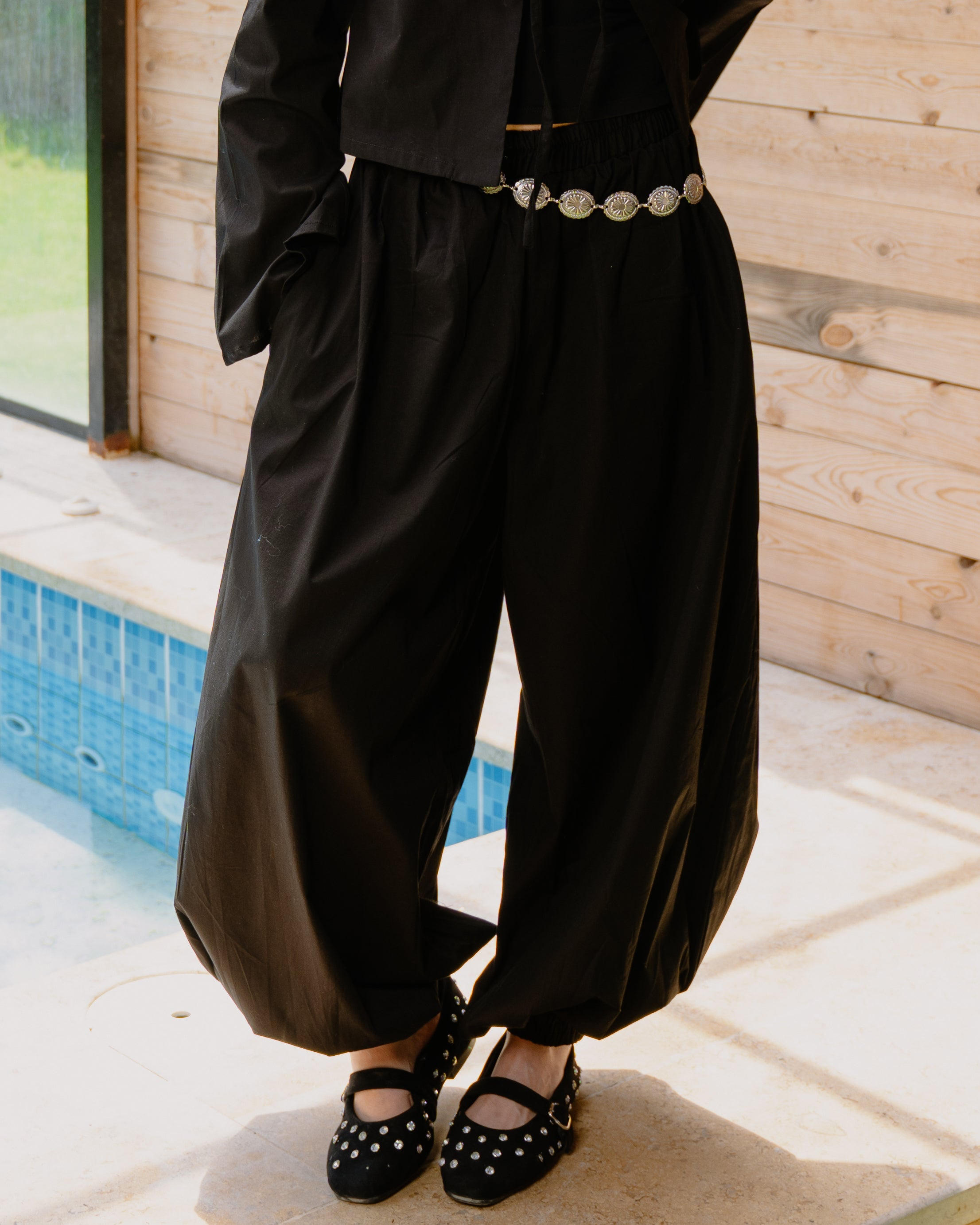 Poplin Set (Balloon Pants + Cardigan) in Black